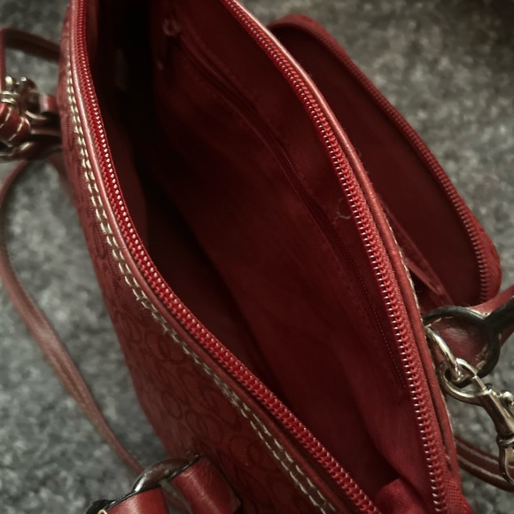 Designer Inspired Medium Size Crossbody - Picture 3 of 5